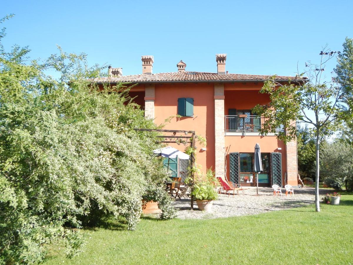 בולוניה B&B Via Punta 8 מראה חיצוני תמונה