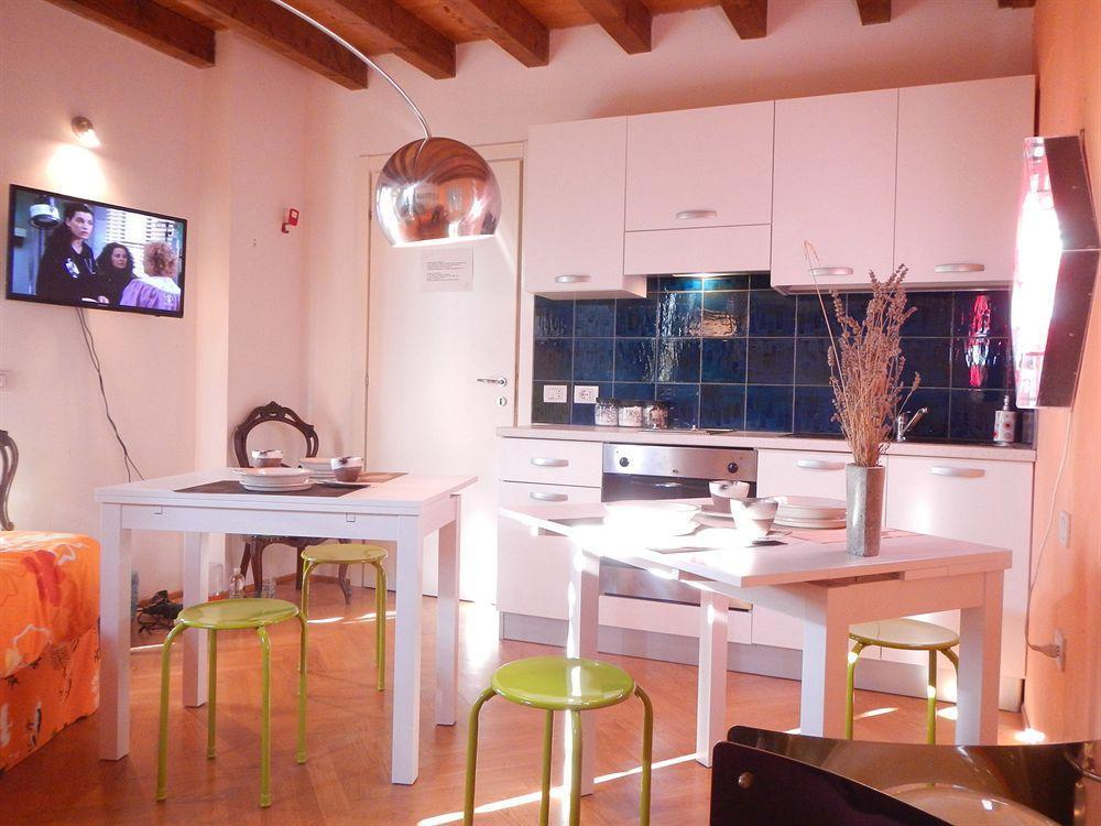 בולוניה B&B Via Punta 8 מראה חיצוני תמונה